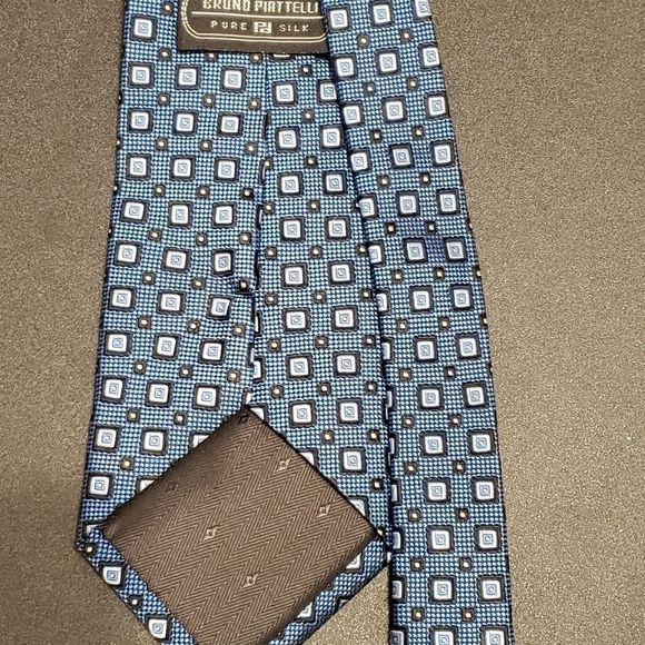 Bruno Piatelli Blue Geometric Metallic Silk Tie - Picture 3 of 4